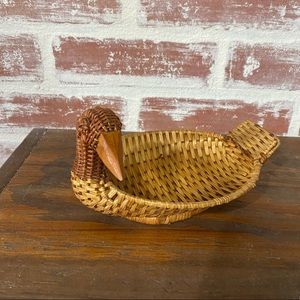 Vintage Nesting Wicker Duck Basket.